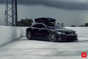 Tesla Model S on Vossen Wheels (HF-3) 2019 года